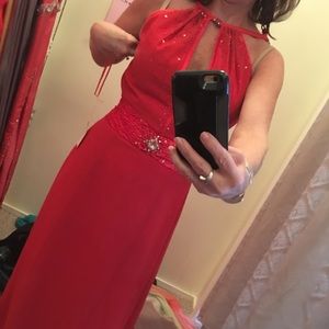 NWOT Red Formal / Prom / Evening Gown by WOW! Sz10